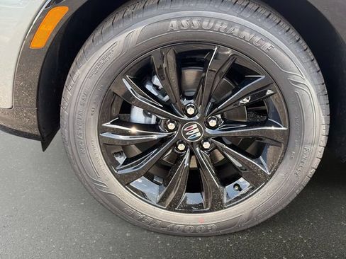 New 2026 Buick Envista Sport Touring w/ Convenience I Package FWD image 10