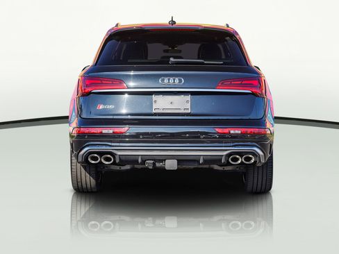 Used 2023 Audi SQ5 Premium Plus w/ Premium Plus Package image 9