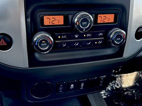 Used 2020 Nissan Frontier SV image 19