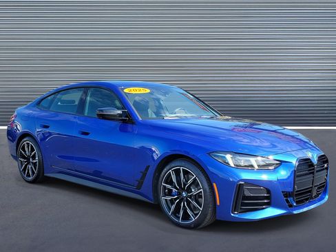Used 2025 BMW M440i RWD image 2