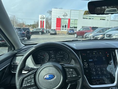 Used 2025 Subaru Outback Onyx Edition image 22