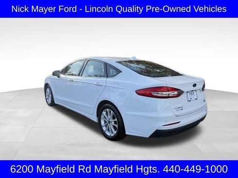 Used 2020 Ford Fusion SE image 6