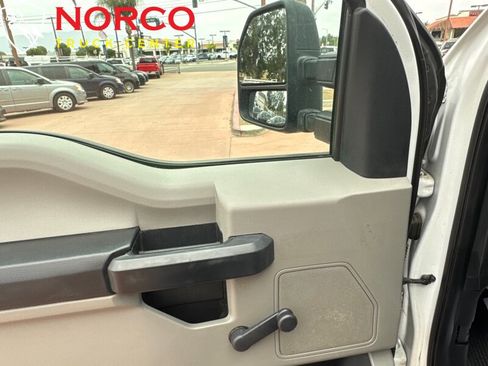 Used 2019 Ford F250 XL image 16