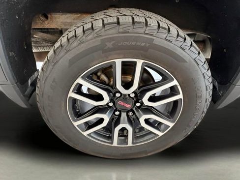 Used 2019 GMC Sierra 1500 AT4 image 18