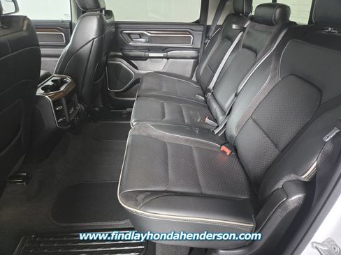 Used 2022 RAM 1500 Laramie AWD/4WD image 15