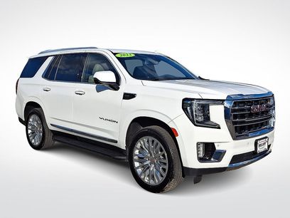 Used 2023 GMC Yukon SLT w/ SLT Premium Package