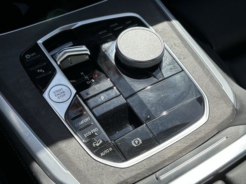 Certified 2024 BMW X5 xDrive40i w/ M Sport Package image 26