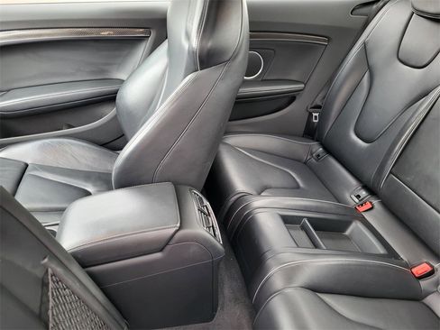 Used 2013 Audi RS 5 Coupe image 11