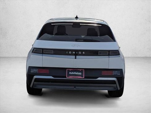 New 2026 Hyundai Ioniq 5 SEL image 6