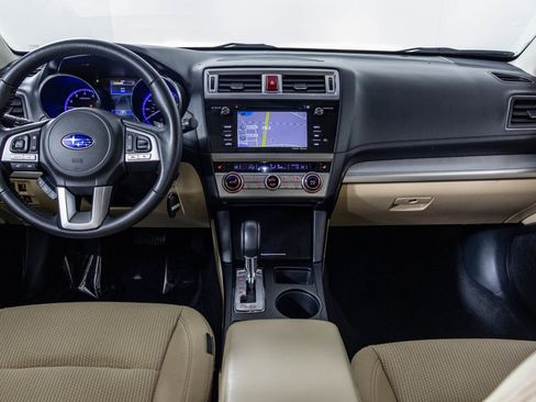 Used 2017 Subaru Outback 2.5i Premium image 28