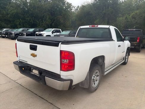 Used 2013 Chevrolet Silverado 1500 W/T RWD image 7
