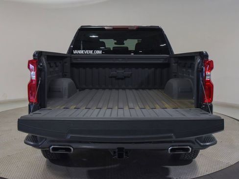 Used 2023 Chevrolet Silverado 1500 RST AWD/4WD image 16