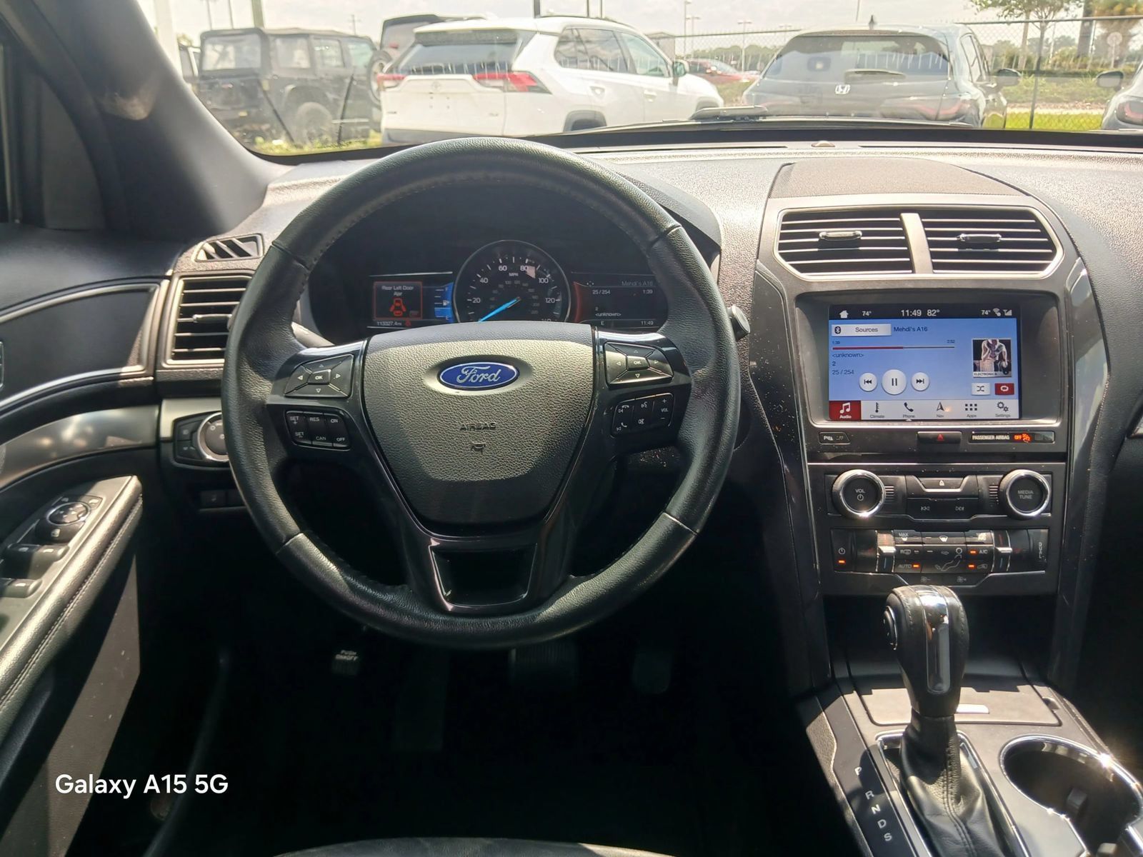 Used 2018 Ford Explorer XLT w/ Equipment Group 202A AWD/4WD image 29