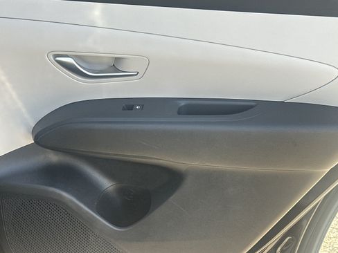 Used 2025 Hyundai Tucson SEL FWD image 16