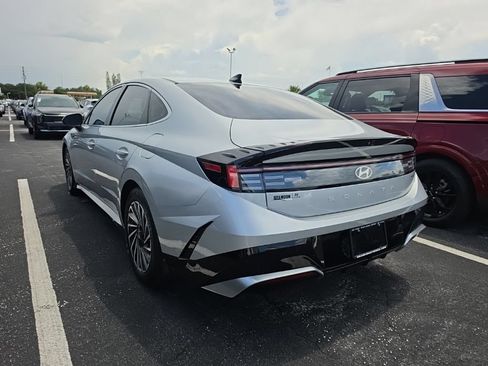 Used 2024 Hyundai Sonata SEL FWD image 12