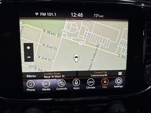 Used 2021 Jeep Grand Cherokee Laredo X AWD/4WD image 2
