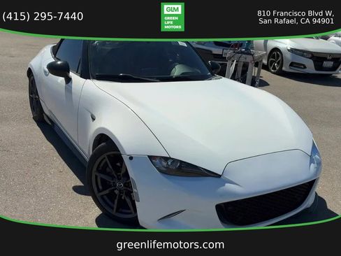 Used 2017 MAZDA MX-5 Miata Club image 1