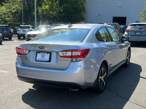 Used 2020 Subaru Impreza 2.0i Premium image 9