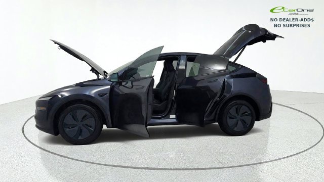 Used 2026 Tesla Model Y Long Range RWD image 15