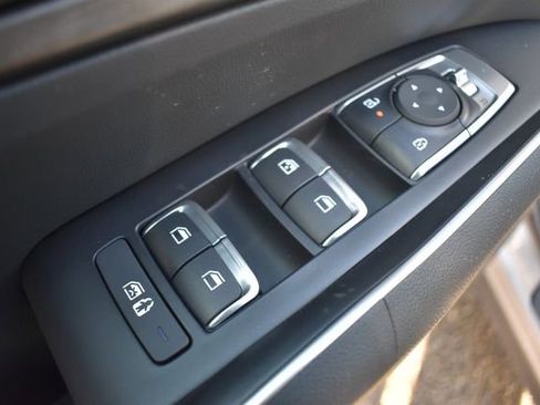 New 2026 Kia Sorento X-Line EX AWD/4WD image 23
