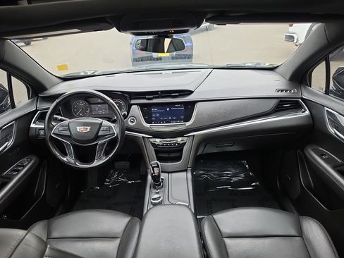 Used 2022 Cadillac XT5 Premium Luxury AWD/4WD image 23