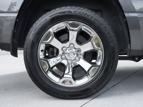 Used 2021 RAM 1500 Big Horn RWD image 31
