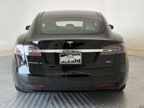 Used 2016 Tesla Model S 60D AWD/4WD image 10