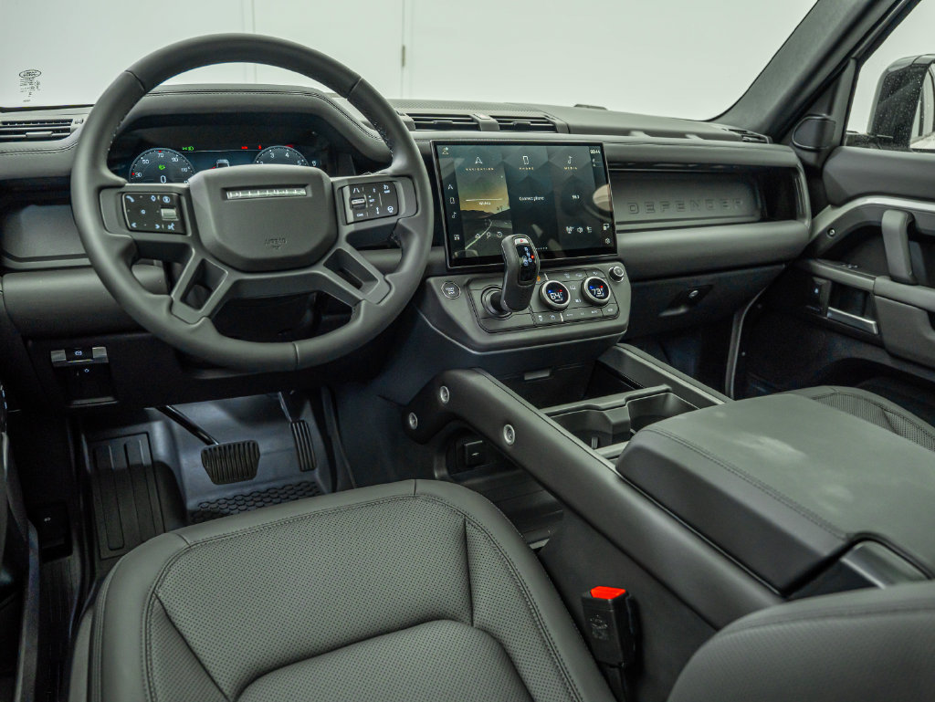 New 2026 Land Rover Defender 110 S AWD/4WD image 29