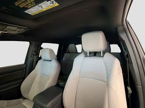 Certified 2025 Toyota Tacoma SR5 image 18
