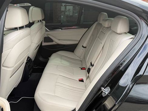 Used 2019 BMW M550i xDrive AWD/4WD image 20