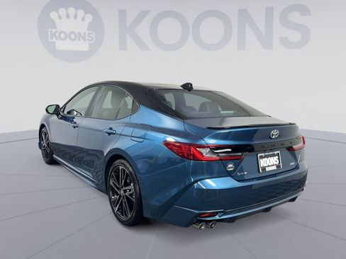 Used 2026 Toyota Camry XSE w/ Premium Plus Package FWD image 8