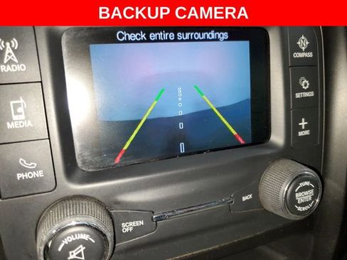 Used 2016 Jeep Cherokee Sport image 14