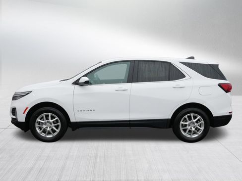 Used 2023 Chevrolet Equinox LT image 4