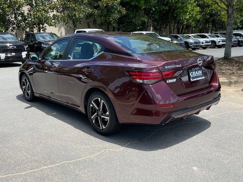 Used 2025 Nissan Sentra SV FWD image 5