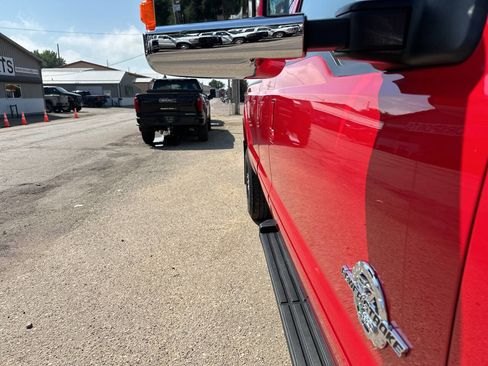 Used 2014 Ford F350 Lariat w/ Lariat Interior Package image 35