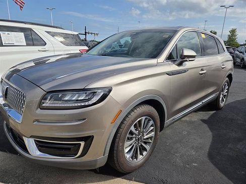 Used 2020 Lincoln Nautilus FWD w/ Equipment Group 101A image 1
