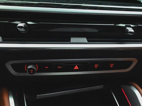 Used 2024 BMW X6 M60i image 26