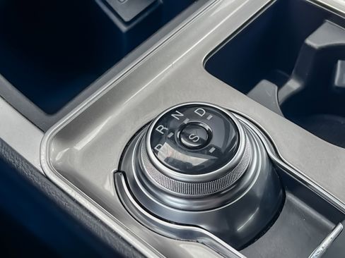 Used 2023 Ford Edge SEL image 20