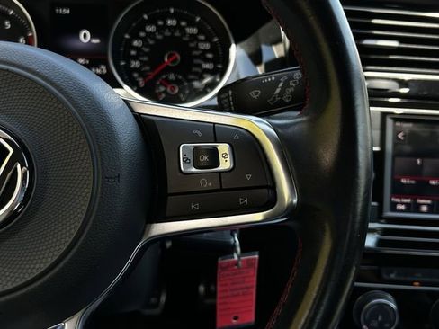 Used 2018 Volkswagen GTI S FWD image 15