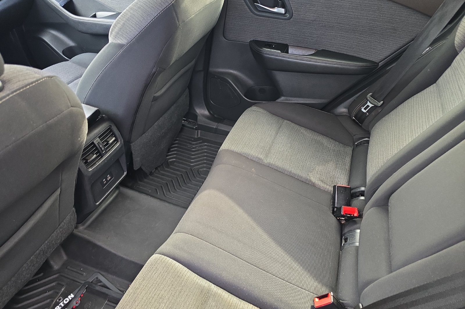 Used 2021 Nissan Rogue SV AWD/4WD image 8