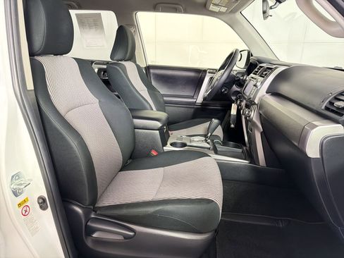 Used 2018 Toyota 4Runner SR5 image 29