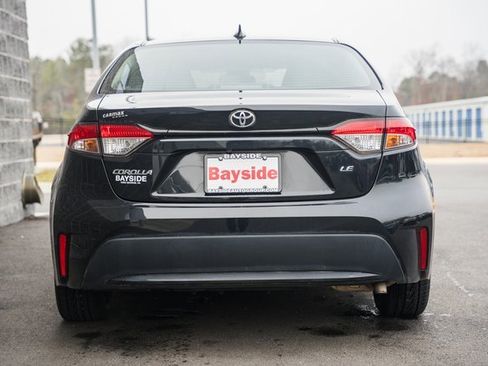 Used 2020 Toyota Corolla LE image 6