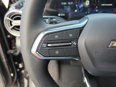 New 2027 Chevrolet Equinox LT FWD image 30