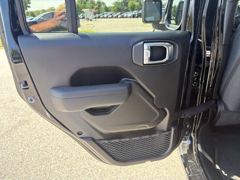 New 2026 Jeep Wrangler Unlimited Sport AWD/4WD image 22