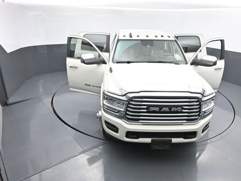 Used 2022 RAM 3500 Limited image 46