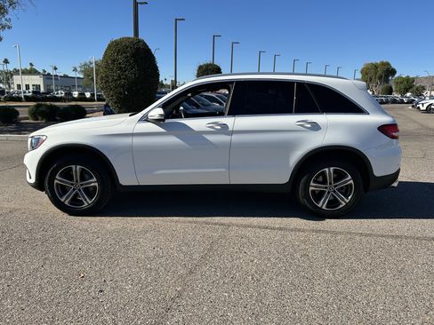 Used 2019 Mercedes-Benz GLC 300 GLC 300 image 3