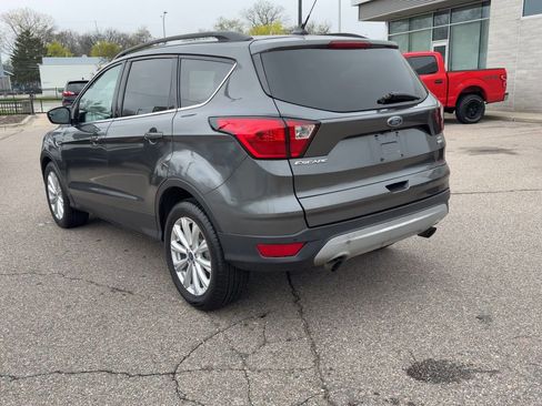 Used 2019 Ford Escape SEL image 7