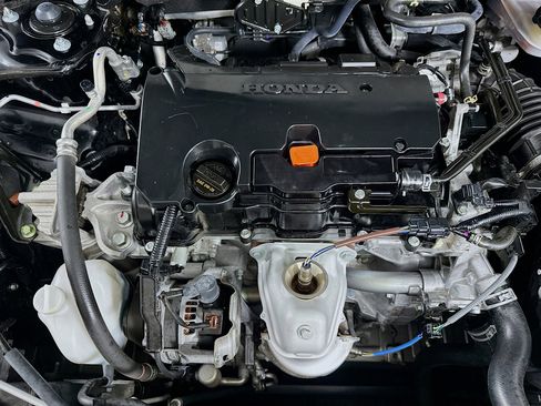 Used 2024 Honda Civic Sport image 31