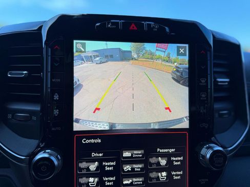 Used 2019 RAM 1500 Laramie RWD image 65