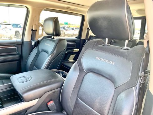 Used 2019 RAM 1500 Laramie RWD image 16